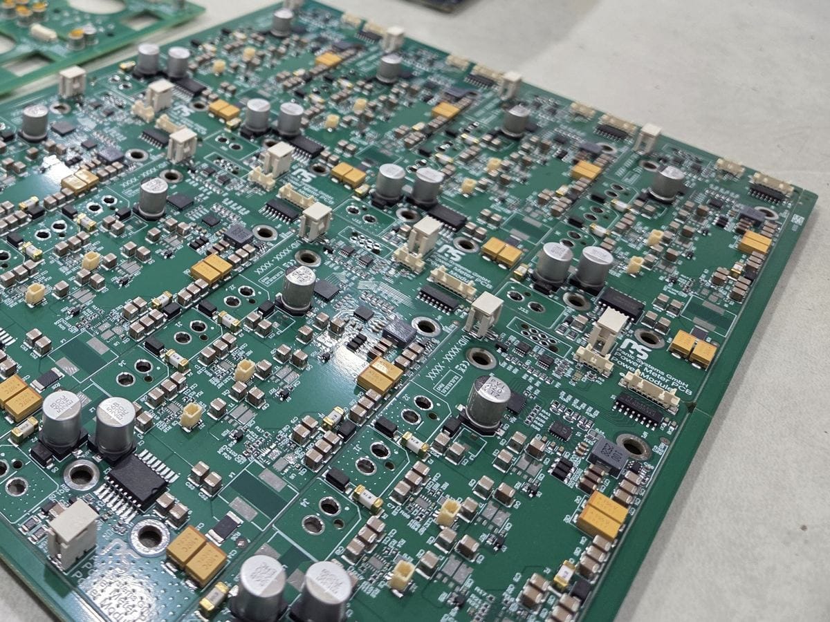 PCB assembly (SMD & THT)